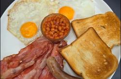 CAFETERÍA-RESTAURANTE J&S 