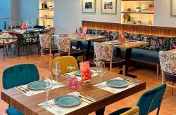 LA MAFIA SE SIENTA A LA MESA